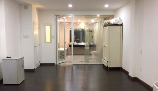 Bán Nhà Mt Hồ Tùng Mậu, P. Bến Nghé, Quận 1, Dt: 4X26M, 2 Lầu, Giá 75 Tỷ.