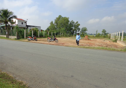 Bán Đất Kho Xưởng Mặt Tiền Hương Lộ 11, 540M2 Có Sẳn Thổ Cư, Đường Xe Công.