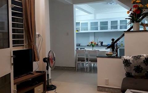 Bán Nhà Mt Bùi Viện, Quận 1, Dt:4x18m, 3 Lầu, Giá 35 Tỷ