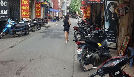 [Tuấn Anh – Địa Lợi ] Bán Đất Mp Đê La Thành 100M2 Kinh Doanh Siêu Đỉnh
