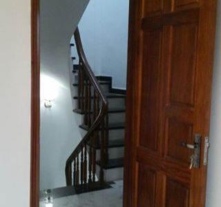 Bán Nhà Ô Tô Đỗ, Kinh Doanh, Lương Đình Của- Đống Đa  3 Tỷ 