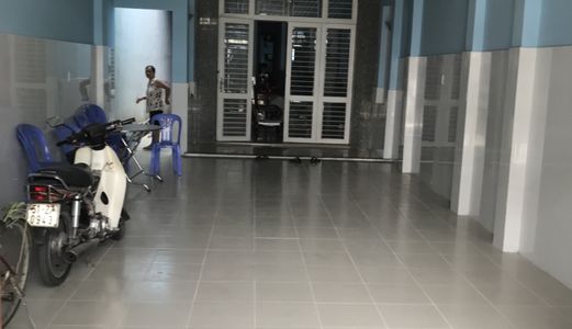 Cho Thuê Mặt Bằng Kinh Doanh Dt 70M2.giá 9Tr/tháng .đường Chuyên Dùng .q7