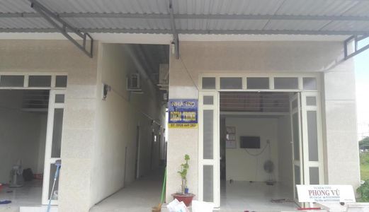 Càn Bán Gấp 16 Phòng Trọ Đang Cho Thuê Kín- Cách Kcn 100m, Xây Dựng Được 15 Tháng, Sạch Sẽ, Mát Mẻ