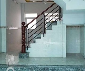 Nhà 4M X 17M, 1T, 2L, 10/8 Phan Văn Hớn, Q12. Giá 8Tr/th