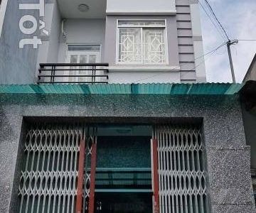 Nhà 4M X 17M, 1T, 2L, 10/8 Phan Văn Hớn, Q12. Giá 8Tr/th
