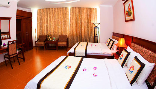 Bán Khách Sạn Cao Cấp Mt Lý Tự Trọng, P. Bến Thành, Q. 1, Dt: 4X20M, 7 Lầu. Giá 52 Tỷ.