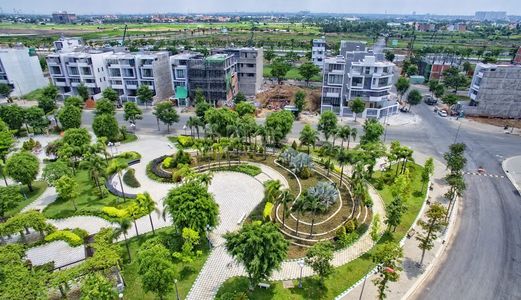 Đất Trung Tâm Kdt Vạn Phúc, Dt: 5X20M2, Đường 20M Hiện Hữu, Đối Diện Bệnh Viên Đa Khoa Quốc Tế