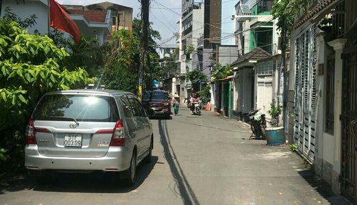 Bán Đất Góc 2 Mặt Hxh 8M Đường D1, Dt 8* 11M, Hẻm Thông Nhiều Đường