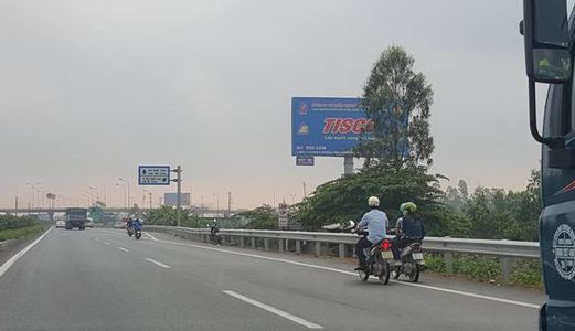 Bán Gấp 300m2 (10mx30m) Đất Quốc Lộ 50, Sát Quận 8, Shr