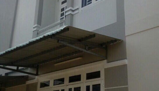 Bán Nhà Hẻm Rộng Gần Mặt Tiền Đường Hoàng Quốc Việt Giá Dưới 1,5 Tỷ 