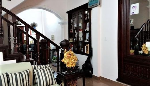 Bán Nhà Đẹp 5 Tầng, 38M2 Yên Lãng. Giá 3.5 Tỷ