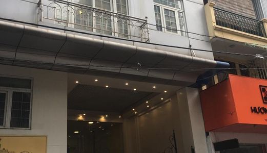 Bán Biệt Thự Mặt Phố Nguyễn Đình Thi, Tây Hồ Diện Tích 240m2 X 4 Tầng, Mt 12m Giá 330 Tr/m2.