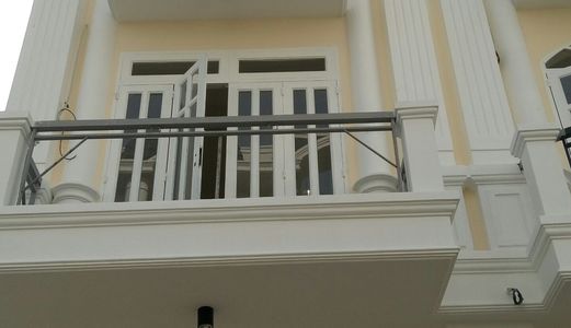 Nhà 3,5 Tầng, Đường Số 8, Có Gara Ô Tô, Dt: 4X19.4M, Cách Quốc Lộ 13 Chỉ 40M, Khu Dân Cư Đồng Bộ.