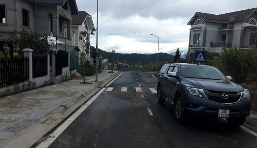 Bán Căn Nhà Đường Nhánh Hai Bà Trưng, P.2, Đà Lạt, 72M2, 4.5X16M, 1 Trệt, 2 Lầu, 1 Áp Mái, 6 Phòng 