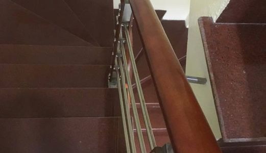 Ông Bà Cụ Bán Nhà Vì Con Cháu Gần 40M2, Giá 1,8 Tỷ Trần Khát Chân.