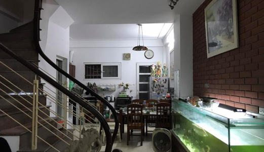 Phân Lô Công An, Ô Tô Qua, 2 Mặt Thoáng. Bán Nhà Khuất Duy Tiến 50M2, 4 Tầng, Mt 4,2M Chỉ 6 Tỷ