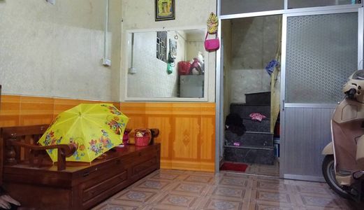 Bán Nhà Nguyễn Khoái, Hai Bà Trưng, 25M, 2 Tầng, Giá 1.1 Tỷ.