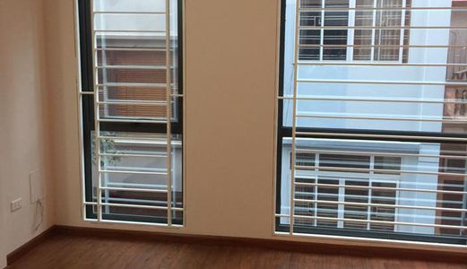 Bán Nhà Nguyễn Xiển Ngõ Ô Tô Tránh Kinh Doanh 49M2, 5 Tầng, Mt 4.7M, Giá 7.5 Tỷ