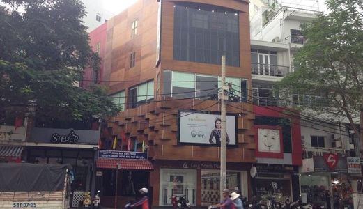 Cho Thuê Nhà Mặt Tiền Chiều Ngang Trên 6M Đối Diện Bệnh Viên Cần Thơ 