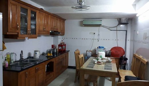 Bán Nhà Trung Tâm Đống Đa 10M Da Phố.