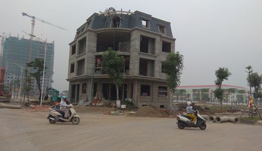 Bán Gấp Lô Liền Kề Đối Diện Chung Cư Khu A1.2, Lk 8 Ô Góc Vườn Hoa, Giá Cực Rẻ