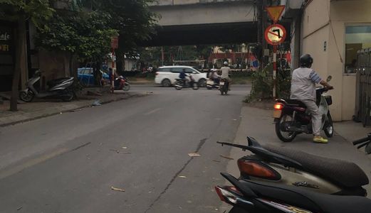 Chính Chủ Bán Nhà Phố Ngụy Như Kon Tum, 50M2, Vp Chuẩn, Ô Tô, 6,7 Tỷ.