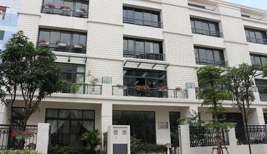 Bán Nhà Vườn 5 Tầng Khu Nguyễn Trãi 147m2, Hướng Đn, Sđcc, 14.5 Tỷ. Lh: 0942044956