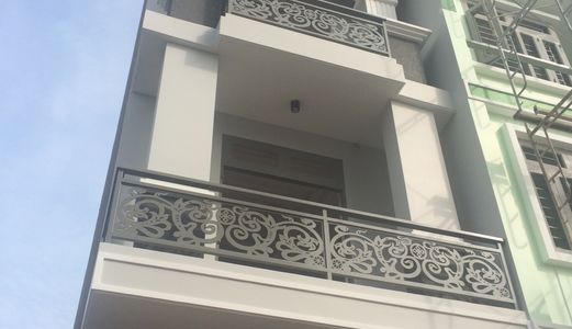 Nhà 3 Tấm Kiên Cố, Chính Chủ, Dtsd 180M2,sân Ô Tô