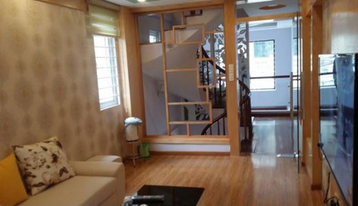 Nhà Hiếm…54m2, 5 Tầng Nguyễn Trãi Ô Tô Đỗ Cửa, Kd Tốt, 4 Tỷ 200