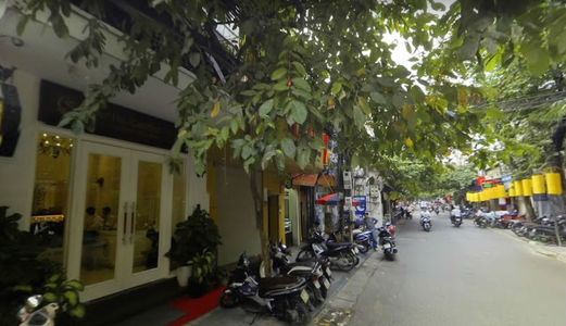 Bán Nhà Mặt Phố Hàng Bạc, Quận Hoàn Kiếm, Khách Sạn 7 Tầng, Mặt Tiền 4,2m. Giá 19 Tỷ.