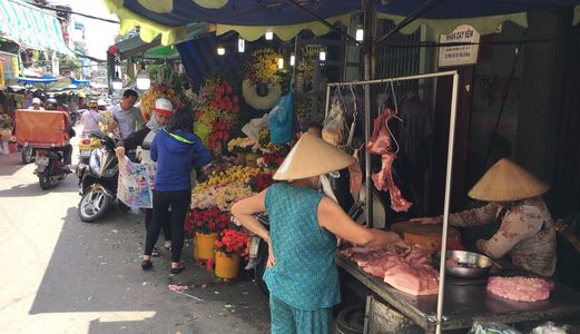 Bán Gấp Nhà Mặt Tiền Chợ Đầu Mối Hóc Môn, Dt 90M2, Giá 1Tỷ4, Shr.