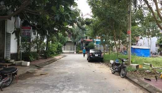 Bán Nhà 1 Trệt 1 Lầu, 5X20M, Thổ Cư, Sổ Hồng, Trục Chính Khu Dân Cư Quân Báo, Đối Diện Chợ Bà Bộ