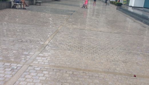 Cho Thuê Mặt Bằng Kinh Doanh Tai Khu Căn Hộ Phú Hoàng Anh