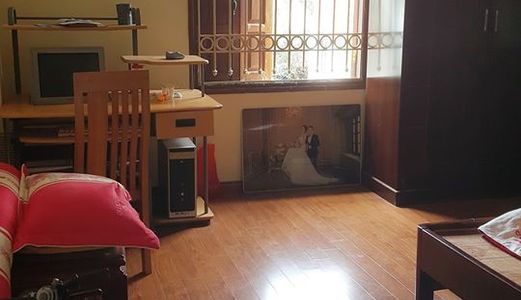 Nhà Võng Thị, Không Gian Sống Giữa Hồ Tây Lồng Lộng Với 52M2, 5 T, Mt 4,5M Chỉ 4,2 Tỷ 