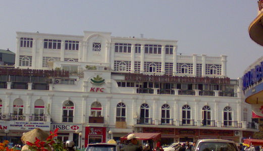 Bình 5M Cho Thuê Nhà Mặt Phố Đinh Tiên Hoàng Sàn 300M2 Mặt Tiền 25M.