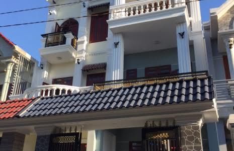 Nhà Mới Xây Ngay Chợ Bình Chánh , Sổ Hồng Riêng 500 Triệu/căn