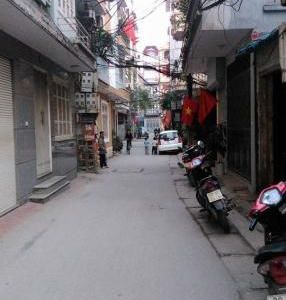 Bán Gấp: Nhà Đẹp Phố Nguyễn Chính 4 Tỷ, 50m2, Kdoanh Đỉnh, Ôtô Đỗ Cửa