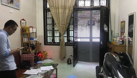 Nhà Quá Đẹp Quan Nhân, 3 Mặt Thoáng, Ngõ Rộng, Để Lại Toàn Bộ Nội Thất Chỉ Hơn 2 Tỷ.