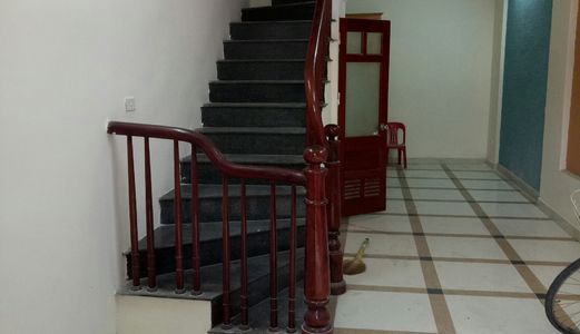 Bán Nhà 5 Tầng Nở Hậu Mặt Ngõ Phố Trần Bình Giá 2,8 Tỷ