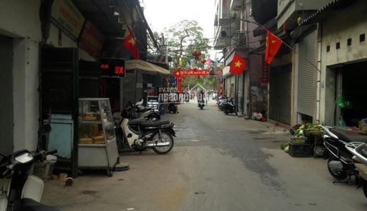 Bán Nhà Văn Chương, Kinh Doanh, Dt 62m2, 5 Tầng, Giá 12 Tỷ.