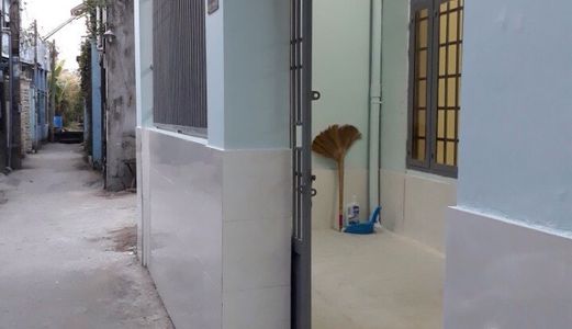 Nhà Đẹp 2 Tỷ 50Tr (5X12,5) 62,5M2, Cách Đường Hiệp Bình 400M 