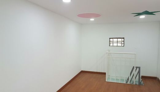 Bán Gấp Căn Nhà 1 Trệt 1 Lửng Ngay Lê Văn Việt, 52m2, 1.37 Tỷ