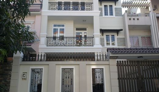 Bán Gấp Nhà Hẻm 8m, Đường Trường Sơn, Tân Bình,82m2, Gía 8.8 Tỷ