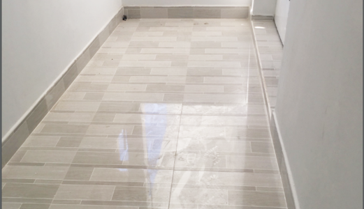 Bán Nhà Quận 7, 820 Triệu, Sổ Hồng Chung, 48 M2.