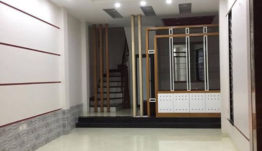 Bán Nhà Hoàng Quốc Việt 50m2, 5 Tầng, Mt 4,3m, 7,8 Tỷ, Gara Ô Tô, Nở Hậu