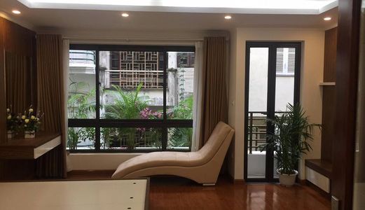 4,5 Tỷ Kinh Doanh Đống Đa, Ngã Tư Sở, 53M, 5 Tầng, Mặt 5, Ô Tô Tránh.