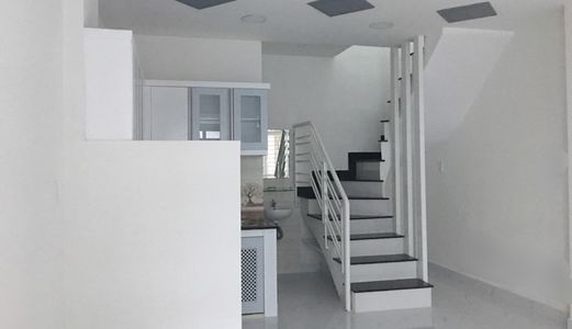 Gấp Bán Nhà Riêng Cc 1 Lầu Tại Nguyễn Thượng Hiền, 4x6m, Hẻm 2.5, Giá 2.5 Tỷ