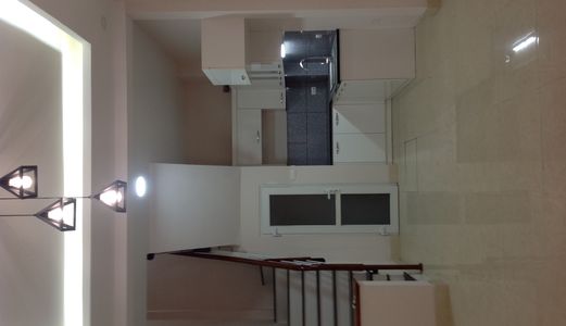 Bán Nhà 5 Tầng. Diện Tích: 32M2. Giá 2,8 Tỷ. Khu Vực Trần Cung (Ô Tô Đỗ Cửa)