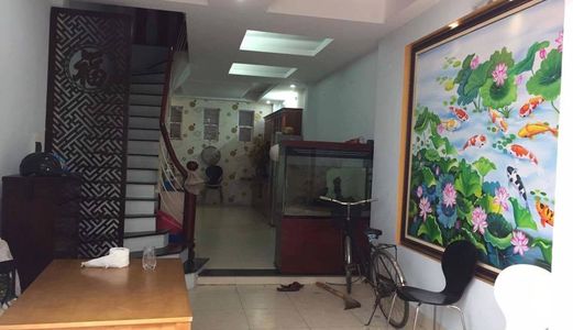 Nhà Đẹp - Ngõ Ô Tô - Đi Bộ Mấy Phút Ra Đến Hồ Tây. 5.5 Tỷ