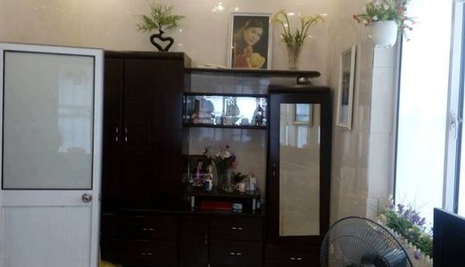 Bán Nhà Tặng 10 Năm Tuổi Thọ, Cạnh Hồ Hoàng Cầu 50M 4 Tầng 4.8 Tỷ